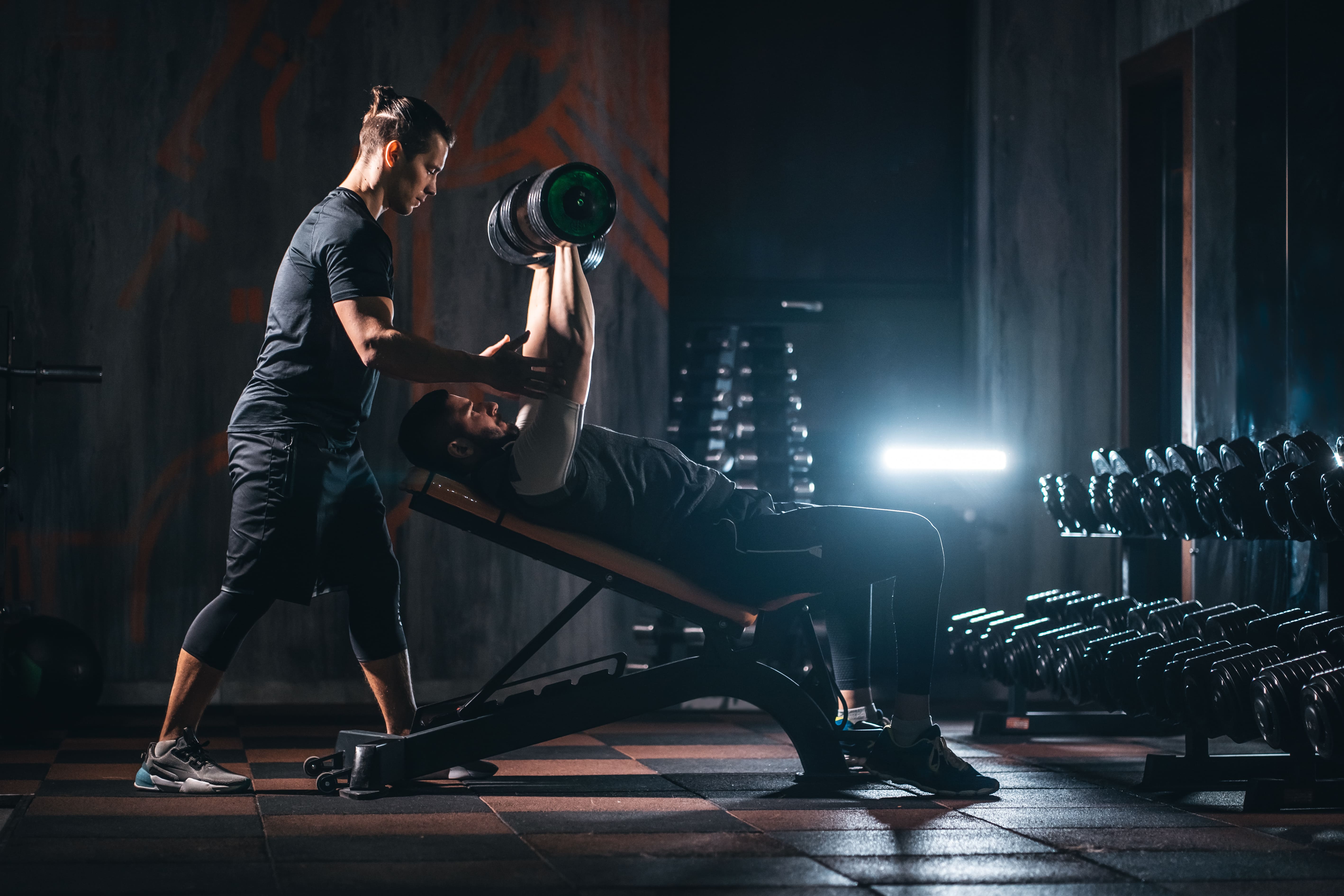 Diplôme pour ouvrir une salle de sport : est-ce obligatoire ?