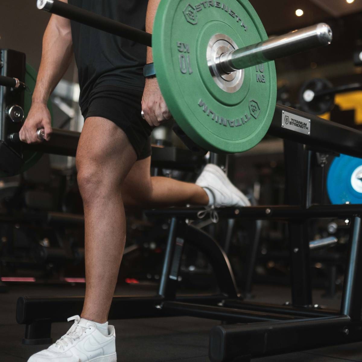 SQUAT LUNGE BLACK SERIES