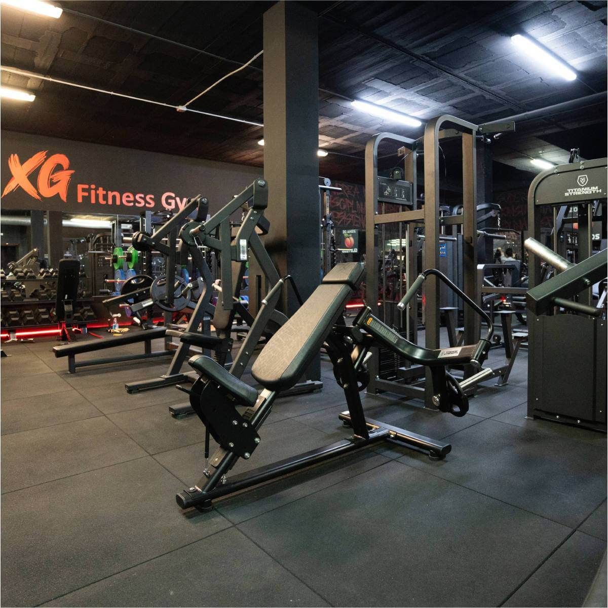 INCLINE PEC FLY ISO-LATÉRALE BLACK SERIES