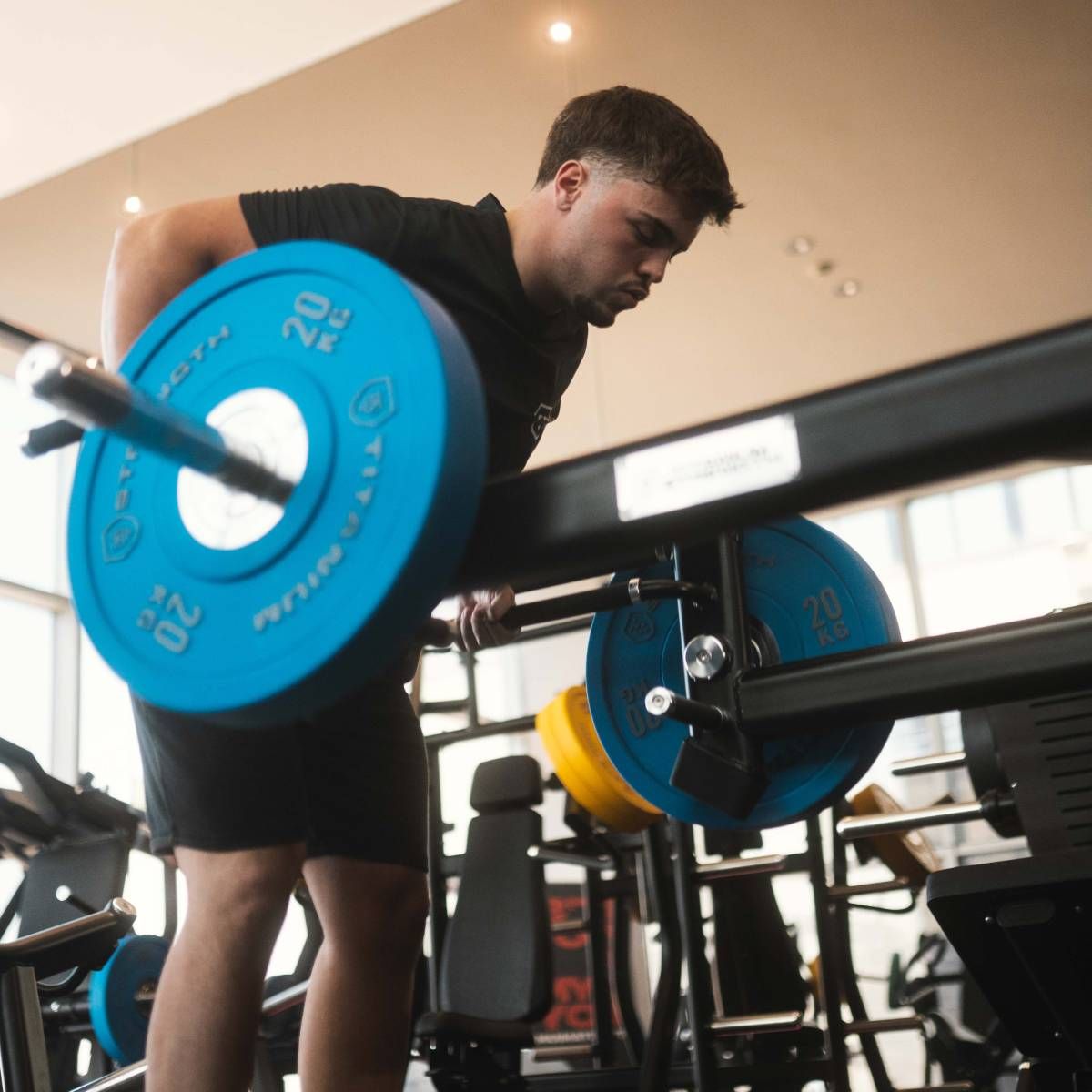 SQUAT LUNGE BLACK SERIES