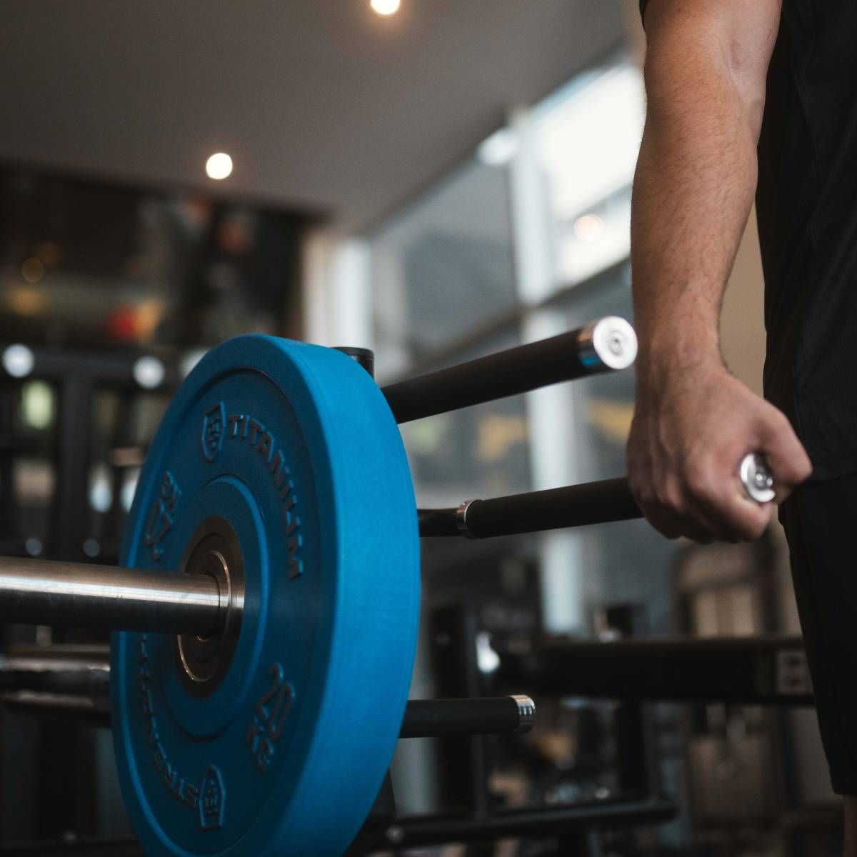 SQUAT LUNGE BLACK SERIES