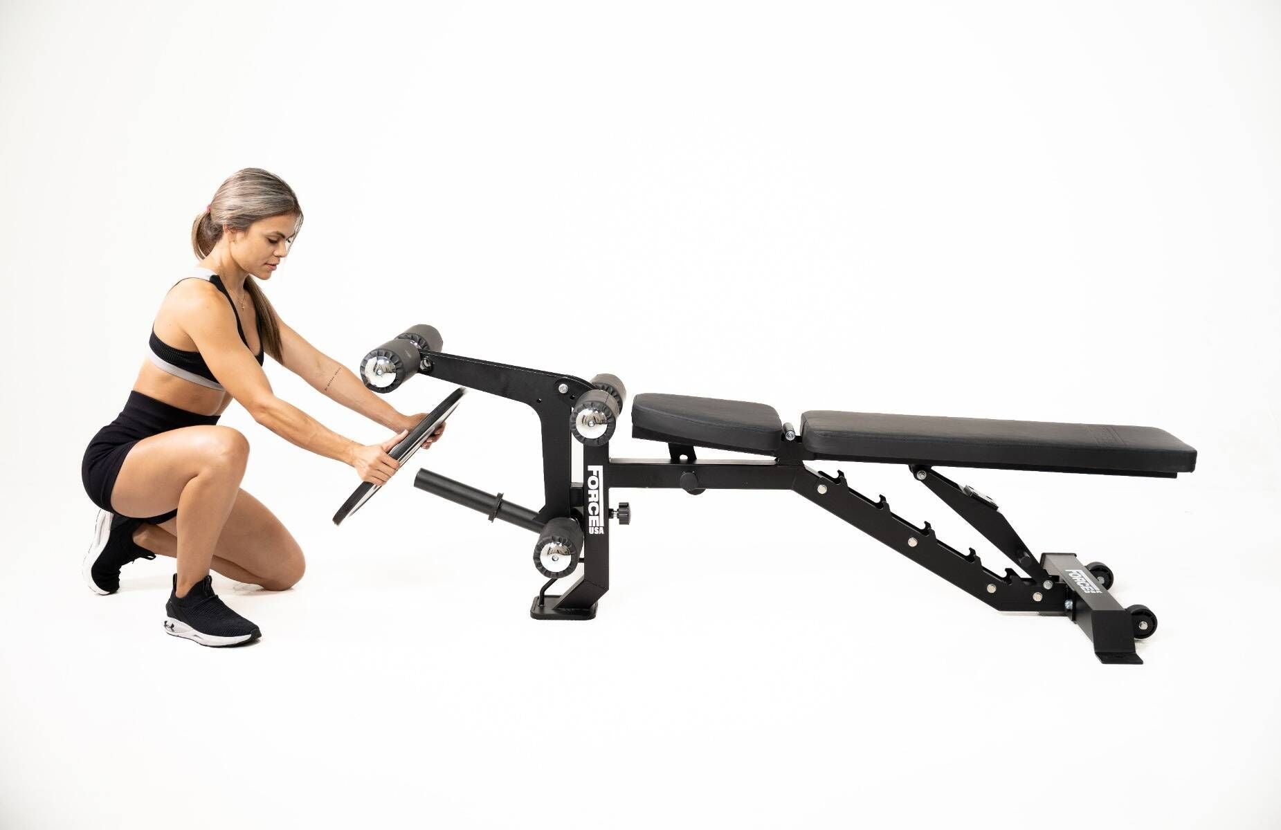 Force USA MyBench V2 - Banc Réglable avec Pupitre de Biceps et Extension de Jambes