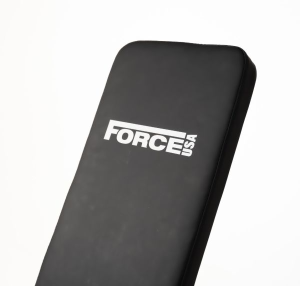 Force USA MyBench V2 - Banc Réglable avec Pupitre de Biceps et Extension de Jambes