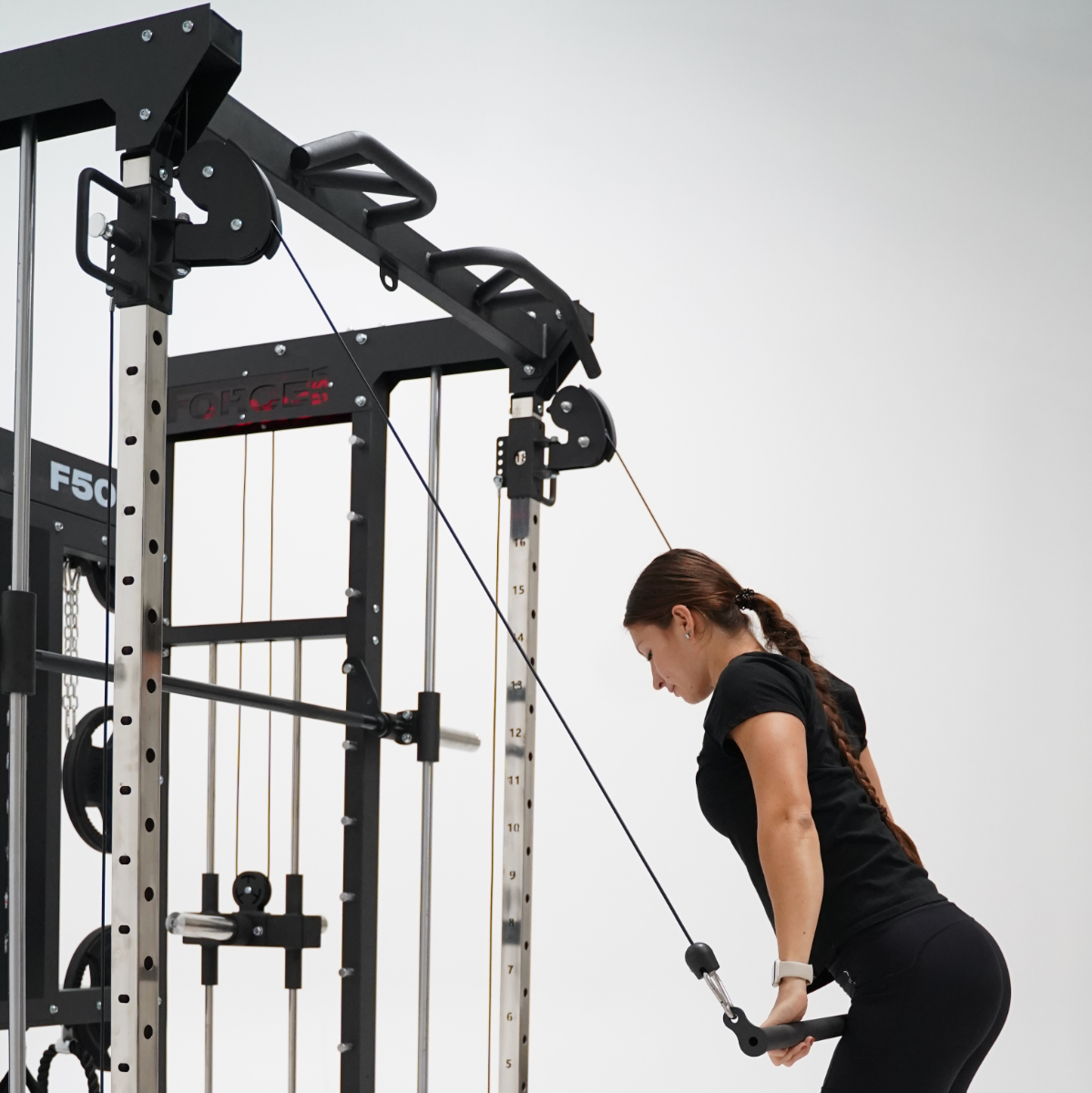 Station de musculation compacte F50 V2 Force USA