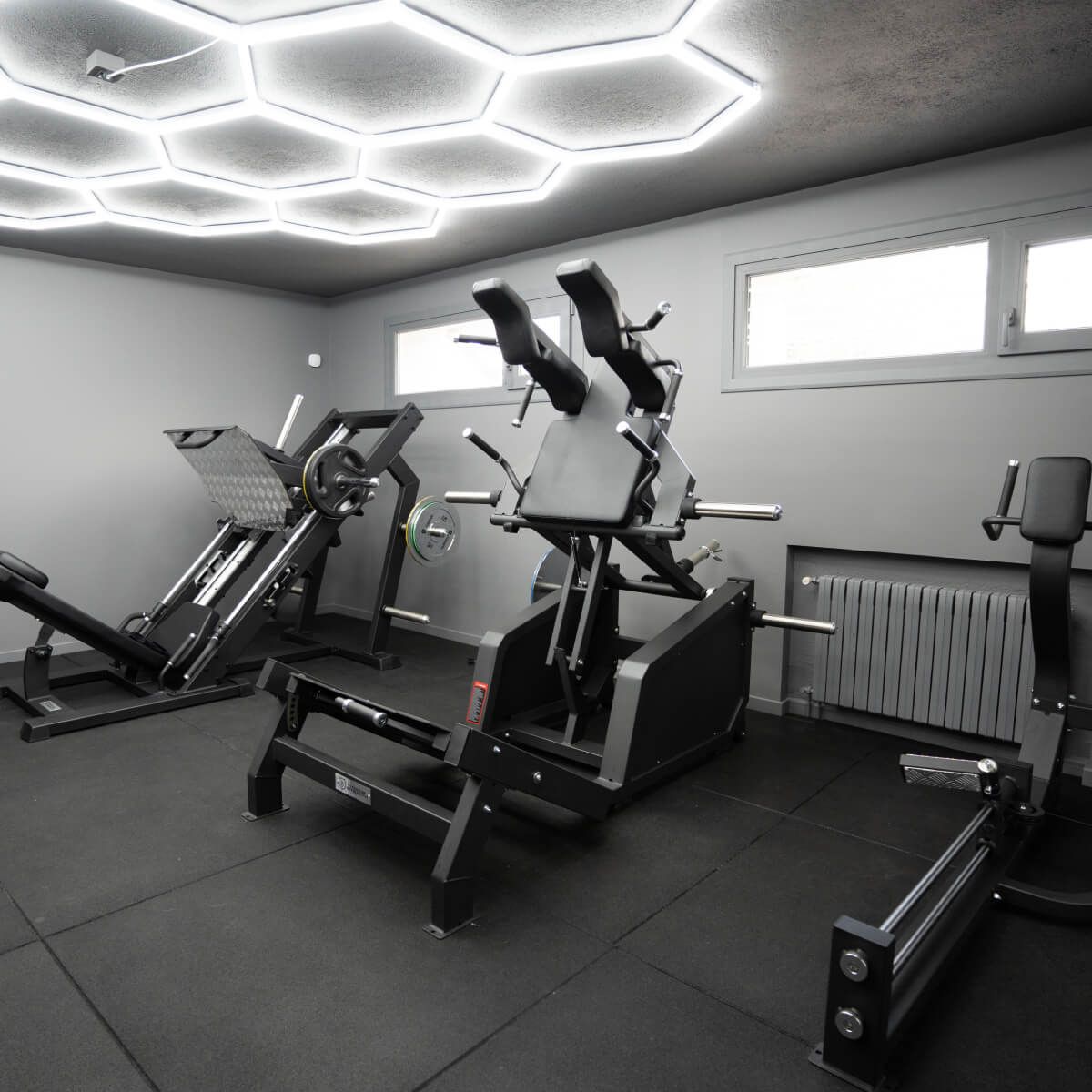 Ultimate V-Squat Elite Series