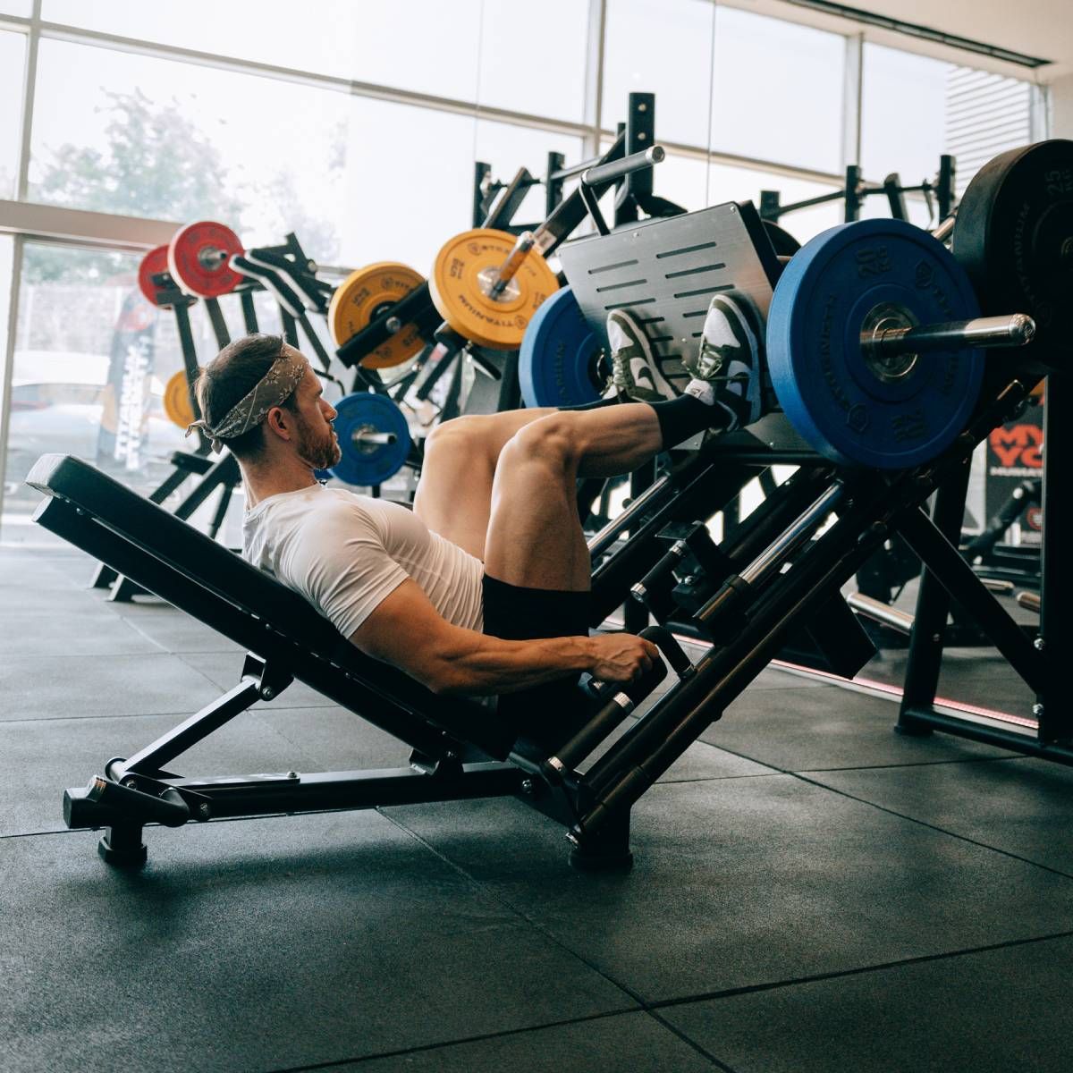 PRESSE À JAMBES DE 45 DEGRÉS BLACK SERIES