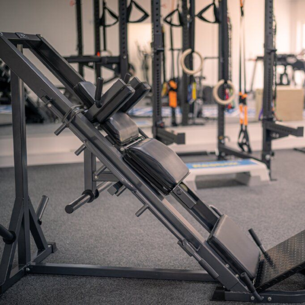 Leg press & hack squat Supreme - Titanium Strength